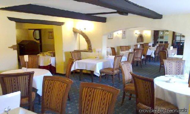 Cedar Tree Hotel Руджлі Екстер'єр фото